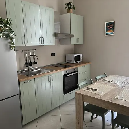 Adrian's Guests House 公寓 那不勒斯